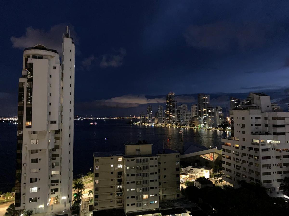 Cartagena Oceanview Escape Pool, Jacuzzi & Gym In Bocagrande 아파트 외부 사진