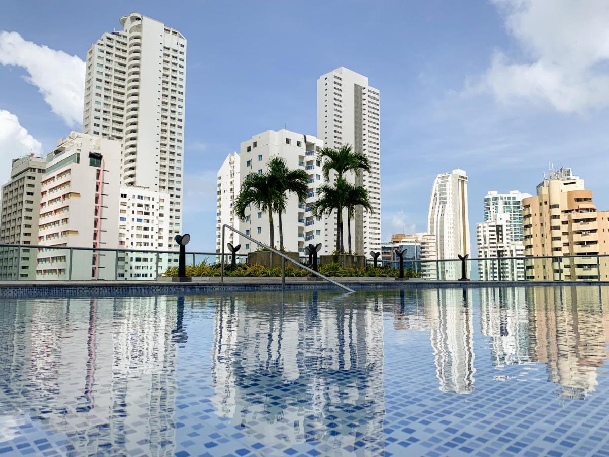 Cartagena Oceanview Escape Pool, Jacuzzi & Gym In Bocagrande 아파트 외부 사진