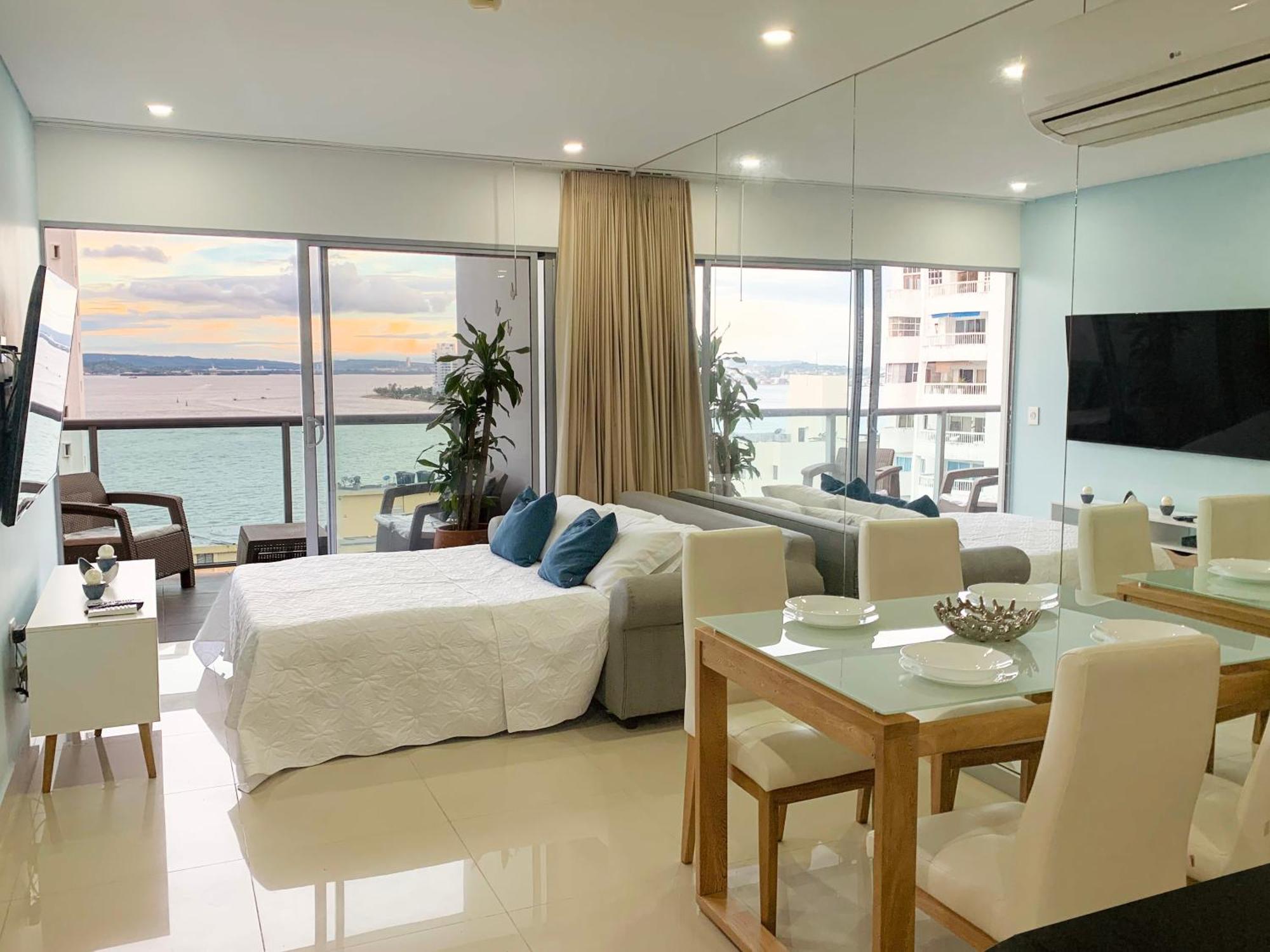 Cartagena Oceanview Escape Pool, Jacuzzi & Gym In Bocagrande 아파트 외부 사진